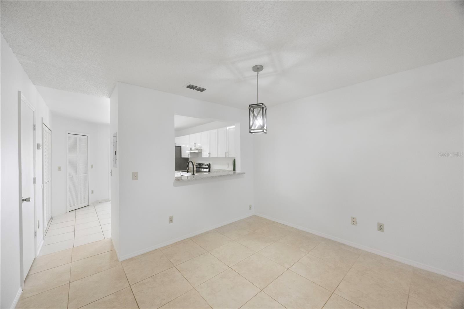 5100 BURCHETTE RD #3204, TAMPA, FL, 33647
