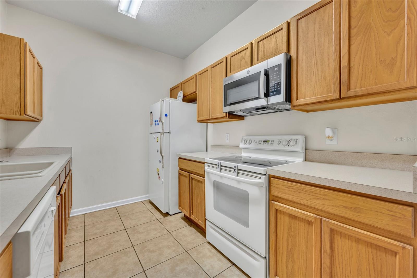 588 BRANTLEY TERRACE WAY #303, ALTAMONTE SPRINGS, FL, 32714