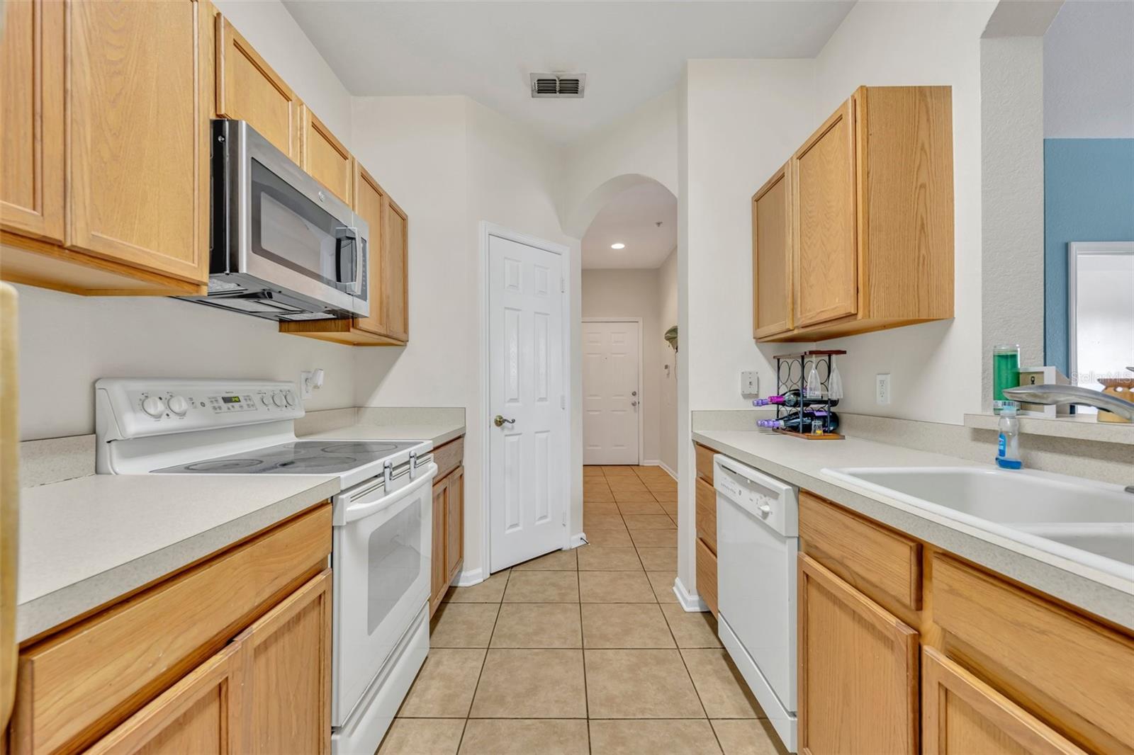 588 BRANTLEY TERRACE WAY #303, ALTAMONTE SPRINGS, FL, 32714