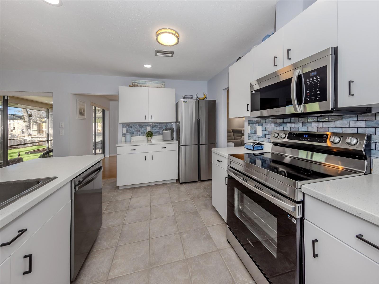 1041 CITRUS RD, VENICE, FL, 34293