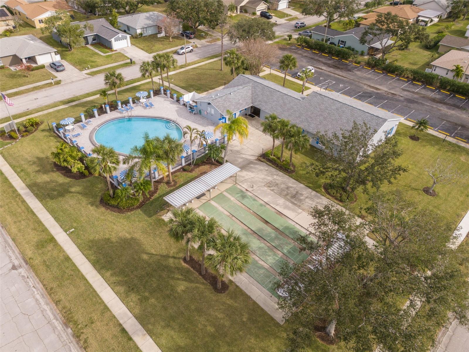 4084 LAKE BLVD, CLEARWATER, FL, 33762