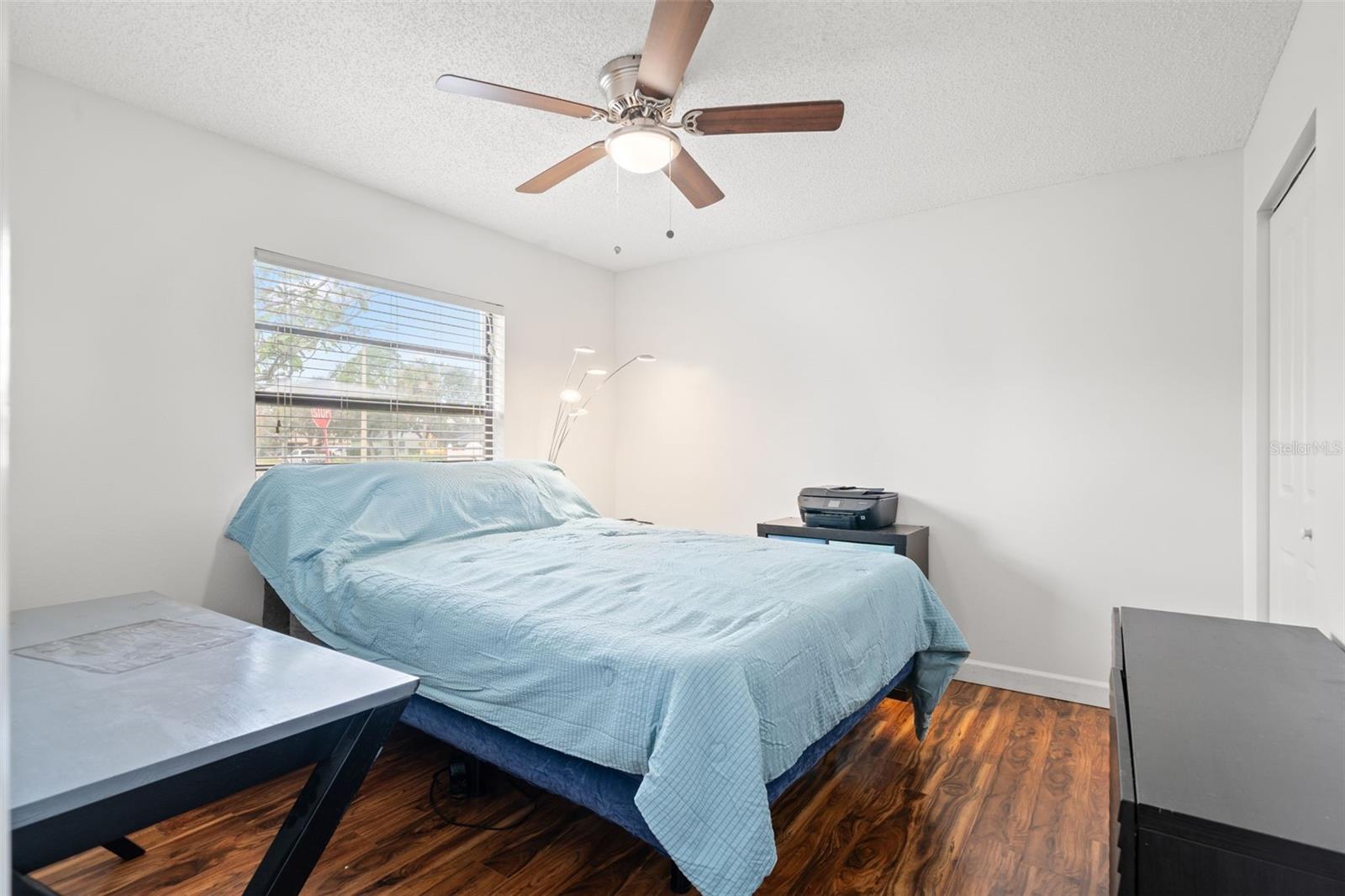 4084 LAKE BLVD, CLEARWATER, FL, 33762