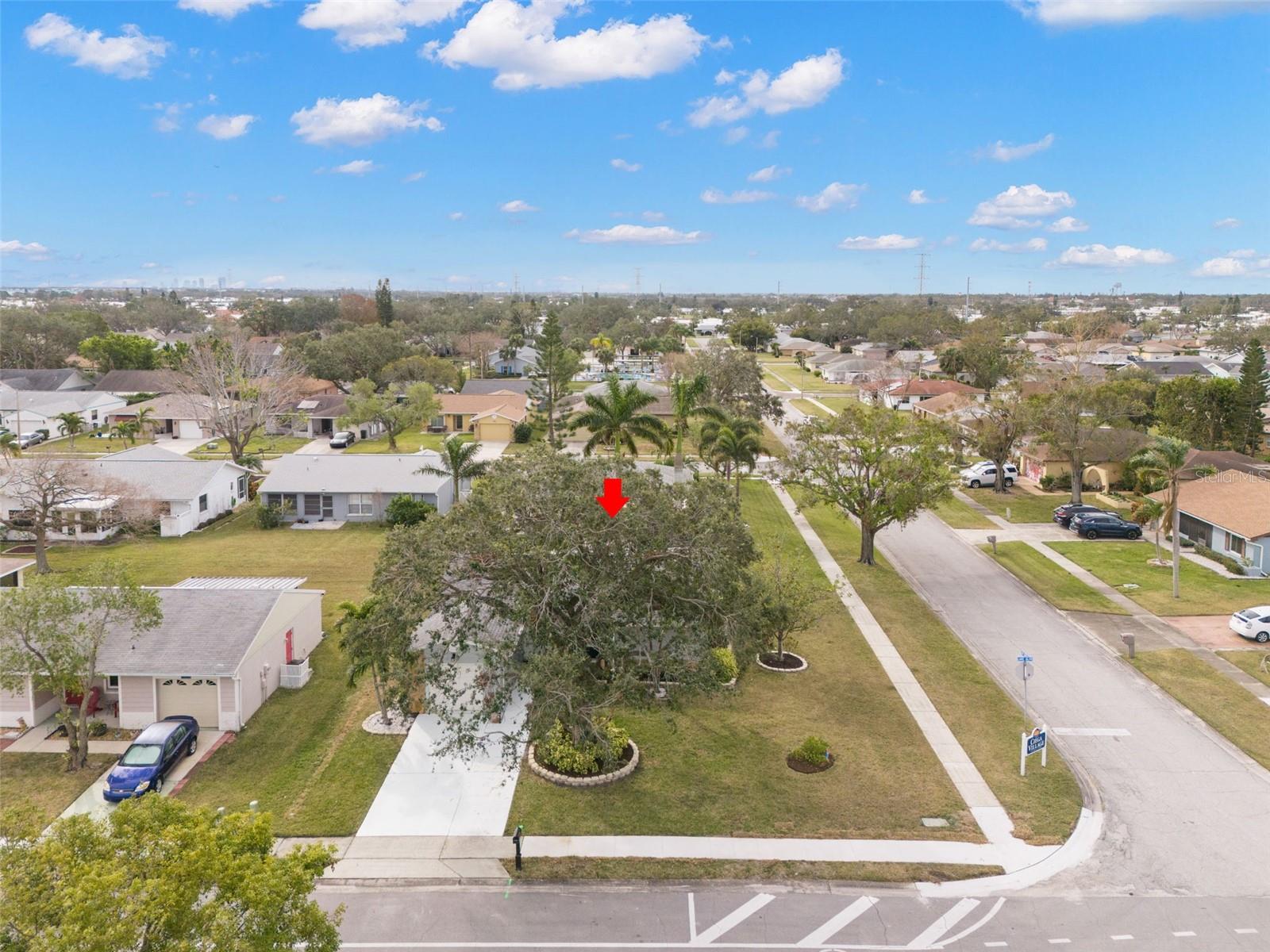 4084 LAKE BLVD, CLEARWATER, FL, 33762