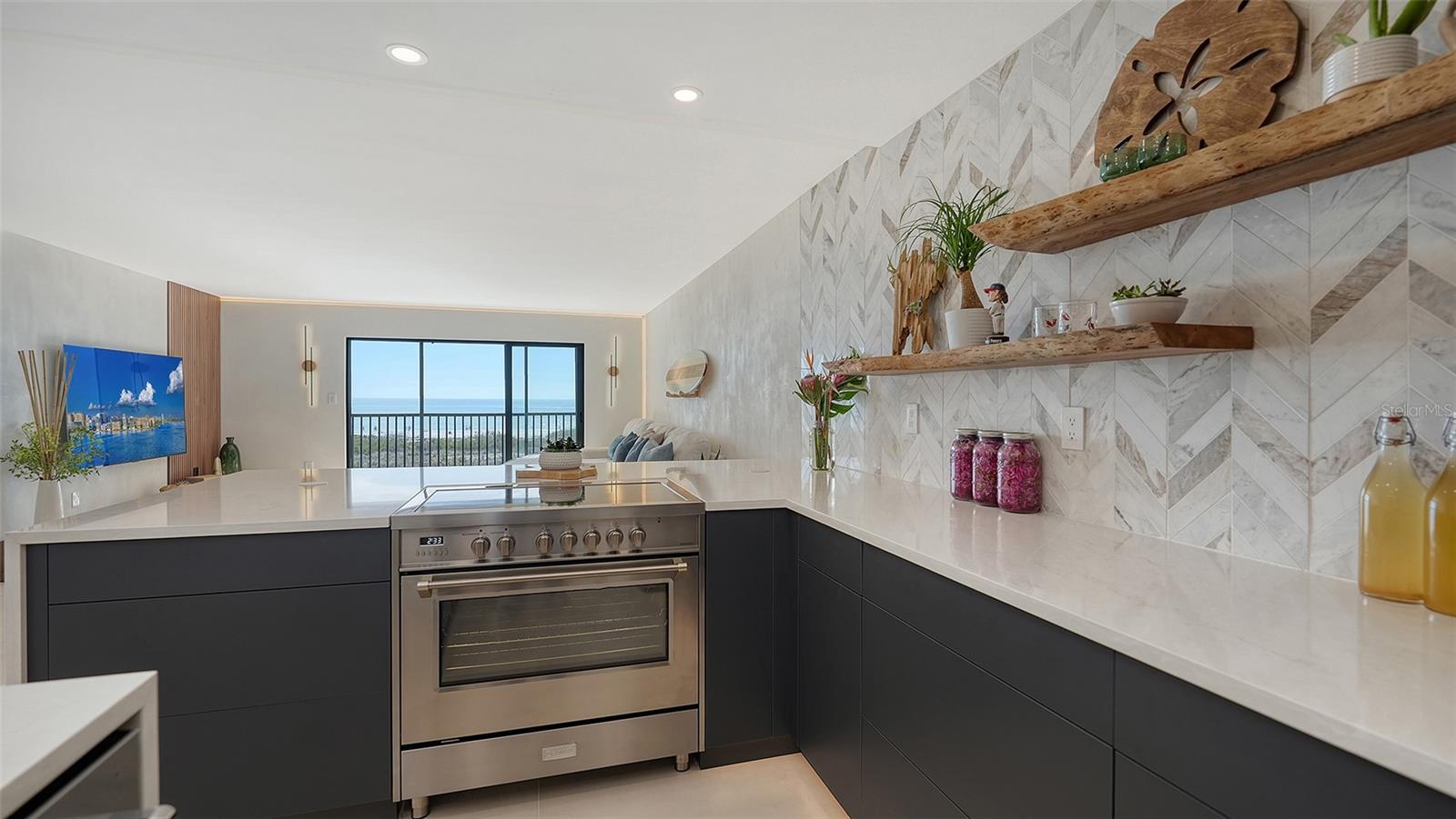 420 BEACH RD #407, SARASOTA, FL, 34242