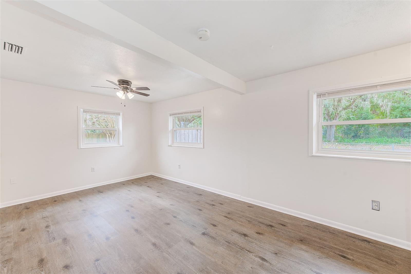 9714 SKEWLEE RD, THONOTOSASSA, FL, 33592