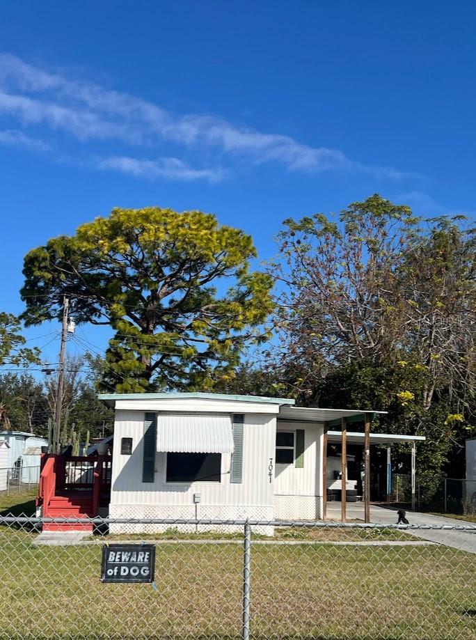 7041 COMMONS BLVD, PORT RICHEY, FL, 34668
