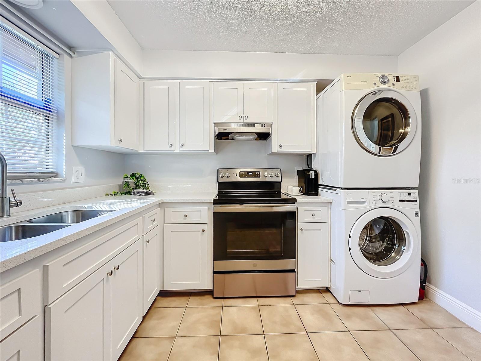 139 SE JEFFERSON CIR N, ST PETERSBURG, FL, 33713