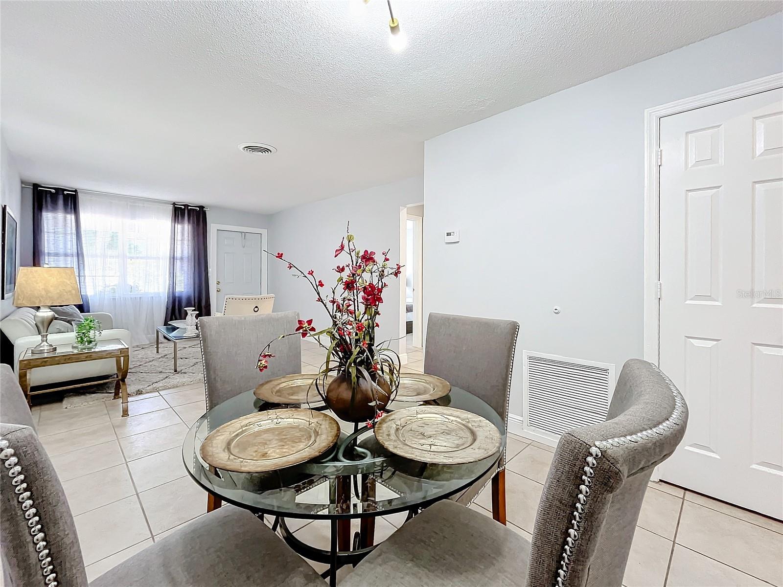 139 SE JEFFERSON CIR N, ST PETERSBURG, FL, 33713