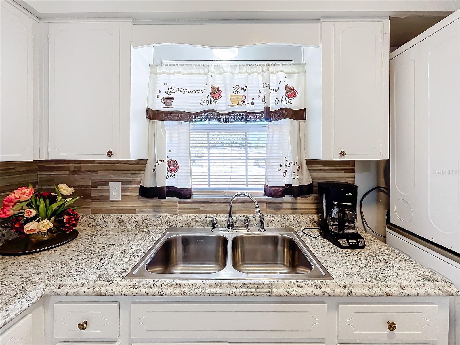 139 SE JEFFERSON CIR N, ST PETERSBURG, FL, 33713