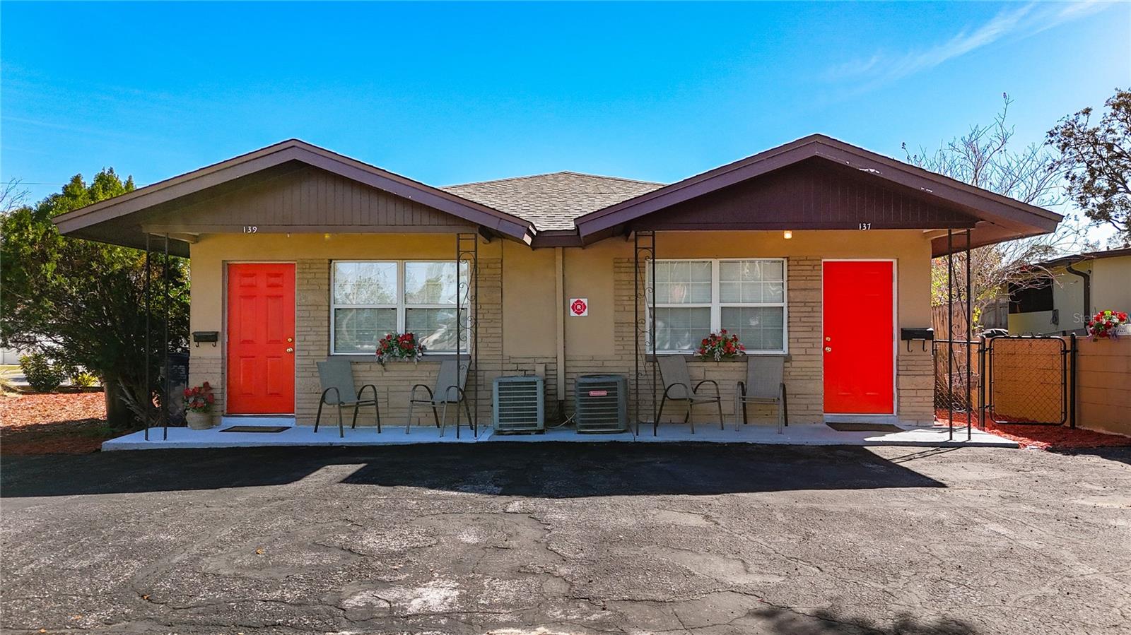 139 SE JEFFERSON CIR N, ST PETERSBURG, FL, 33713