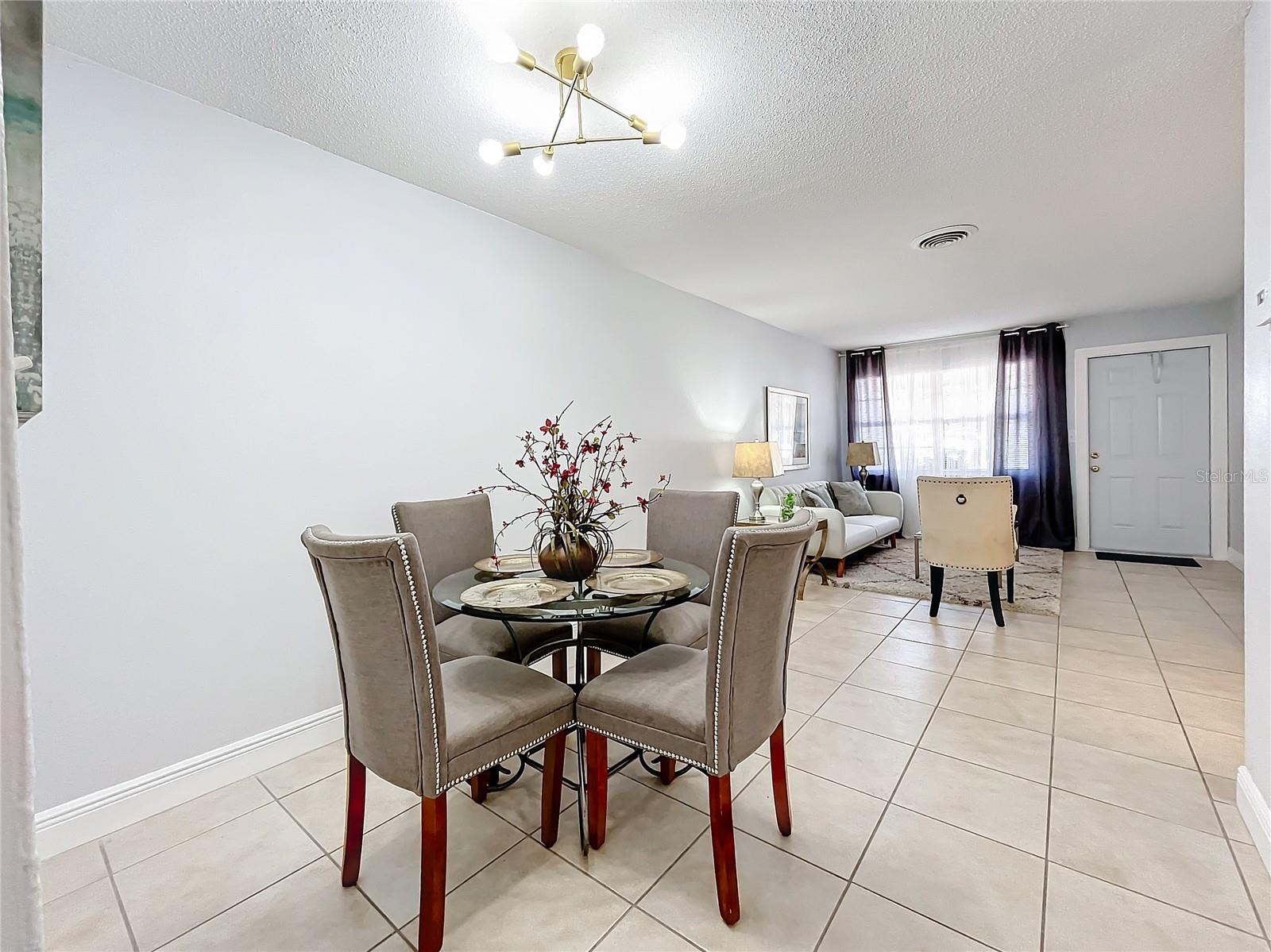 139 SE JEFFERSON CIR N, ST PETERSBURG, FL, 33713