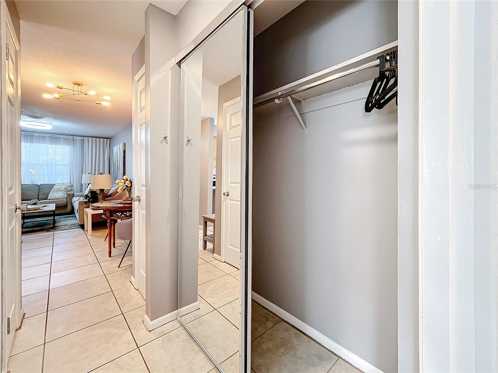 139 SE JEFFERSON CIR N, ST PETERSBURG, FL, 33713