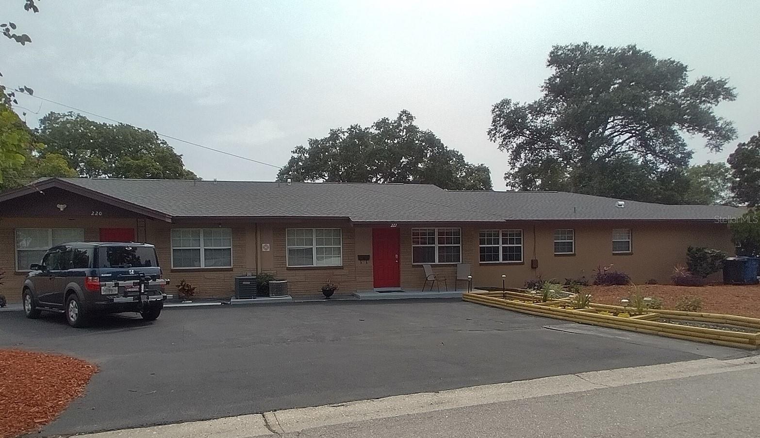 139 SE JEFFERSON CIR N, ST PETERSBURG, FL, 33713