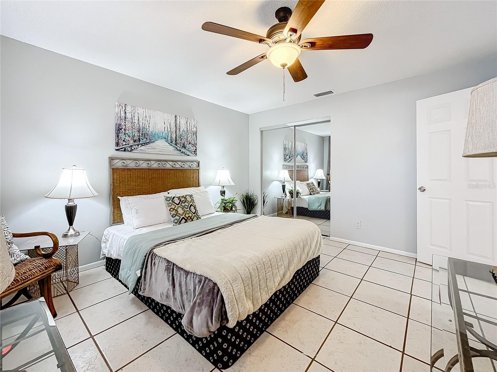 139 SE JEFFERSON CIR N, ST PETERSBURG, FL, 33713