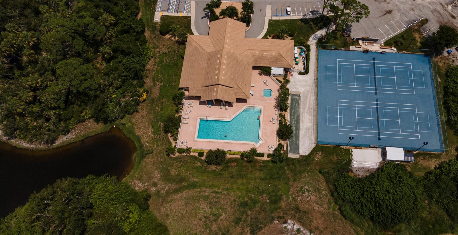 8282 PARKSIDE DR, ENGLEWOOD, FL, 34224