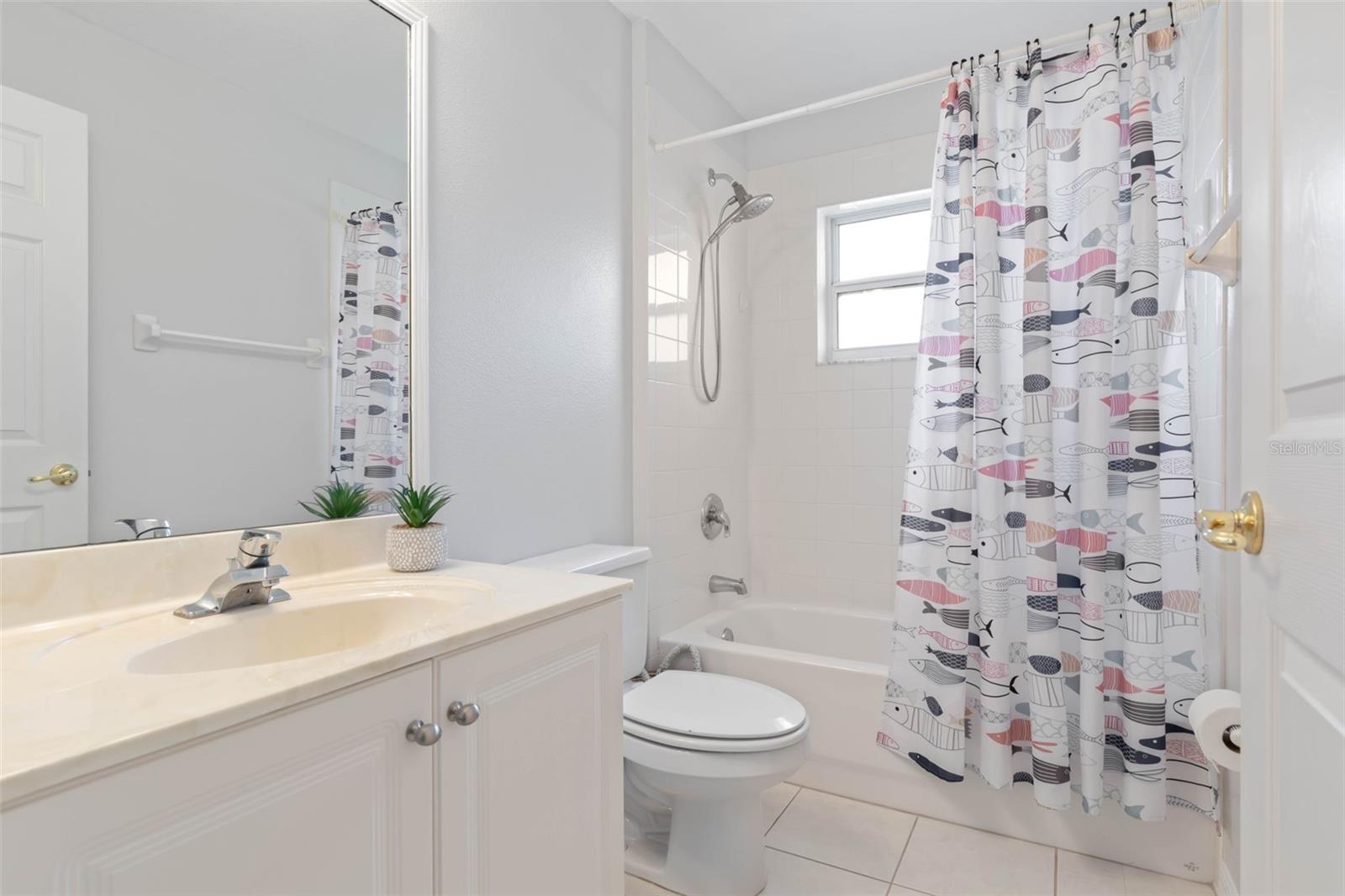 5 POINT PLEASANT DR, PALM COAST, FL, 32164