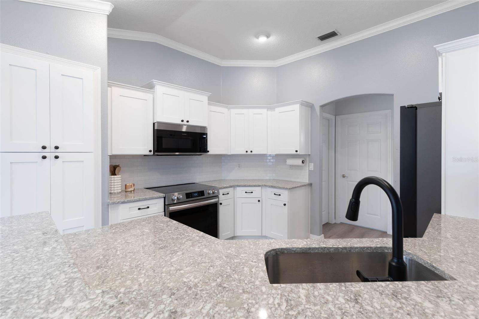5 POINT PLEASANT DR, PALM COAST, FL, 32164