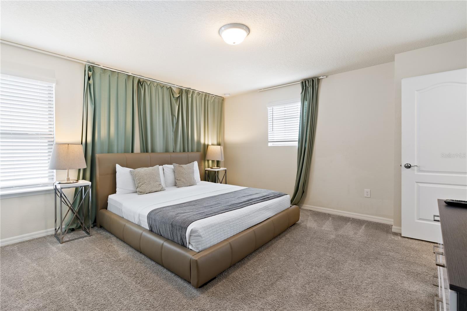 8906 ZURICH LN, KISSIMMEE, FL, 34747