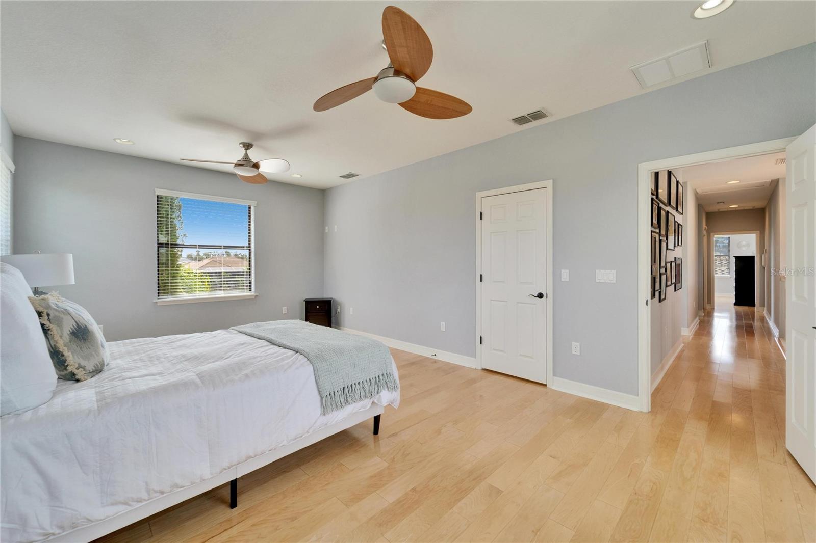 1934 HERITAGE LAKES BLVD, LAKELAND, FL, 33803