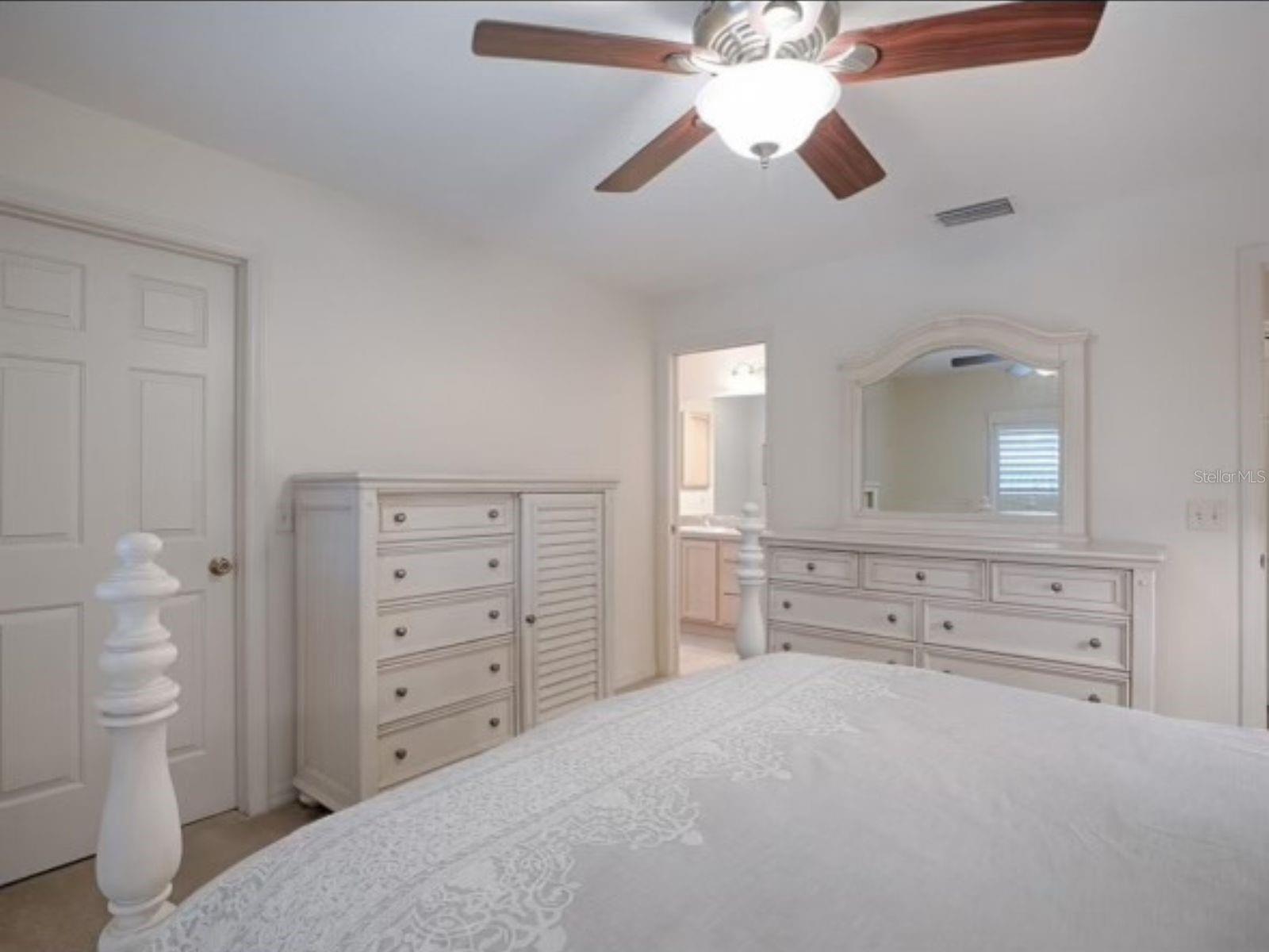 571 SMITHFIELD PL, THE VILLAGES, FL, 32162