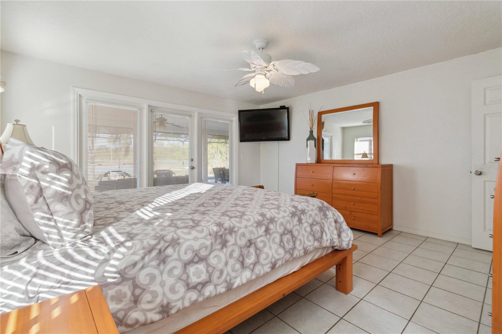 2185 SYKES CREEK DR, MERRITT ISLAND, FL, 32953