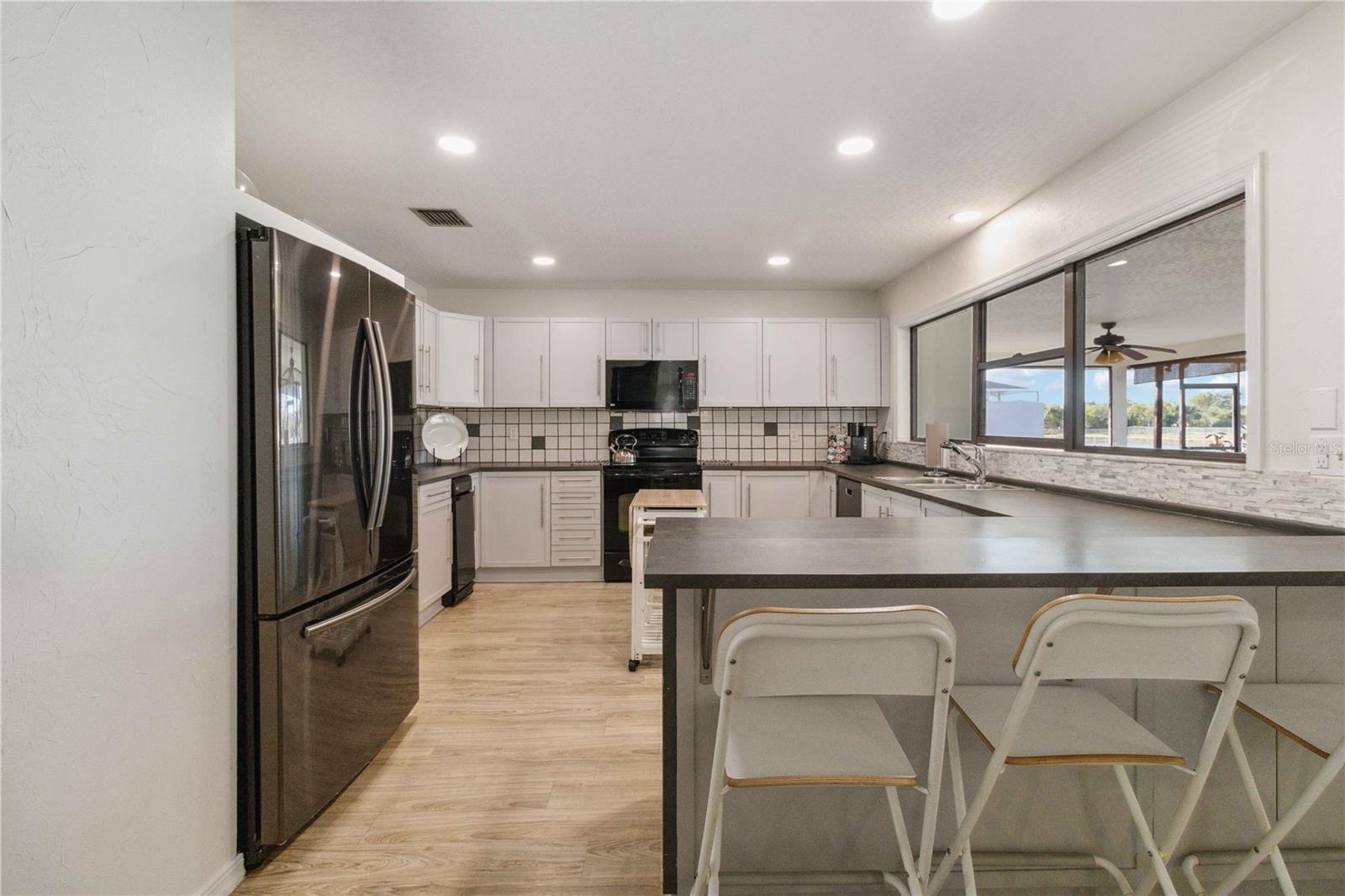 2185 SYKES CREEK DR, MERRITT ISLAND, FL, 32953