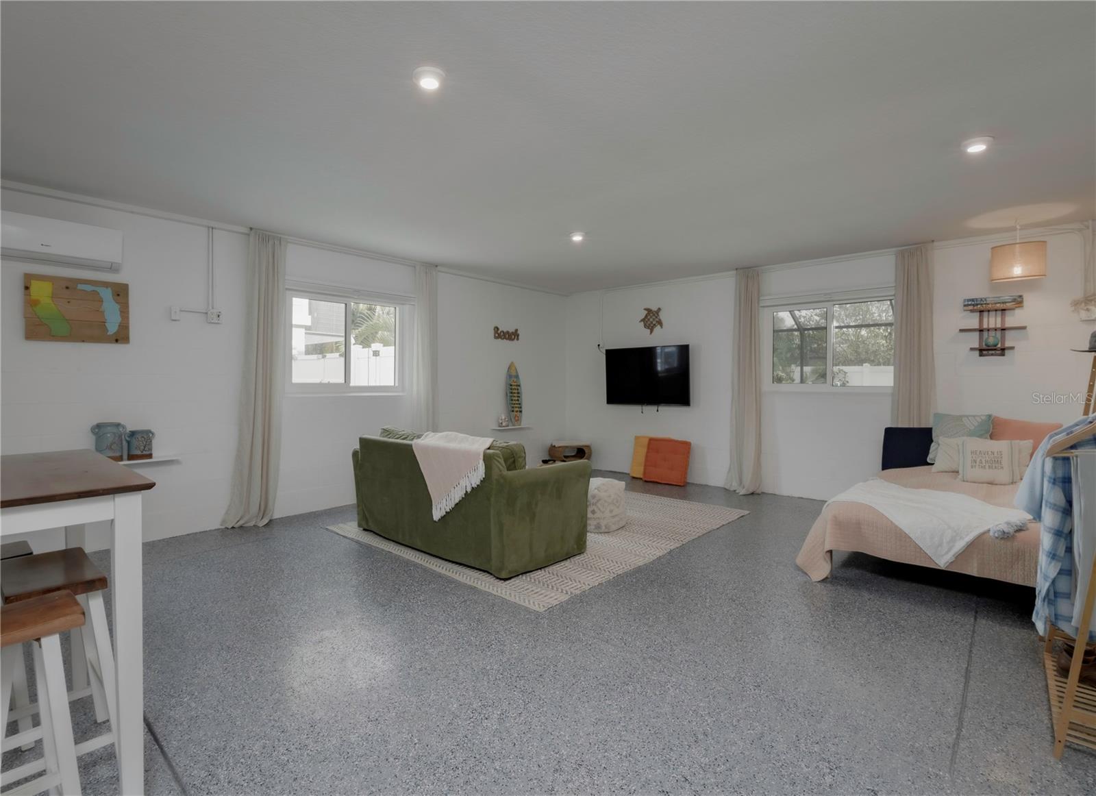 109 PETERSON LN, PALM HARBOR, FL, 34683