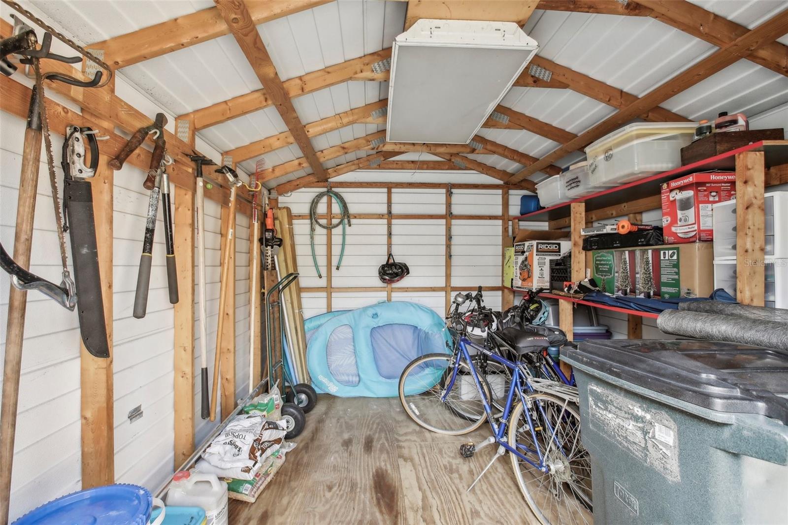 8428 PARKWOOD BLVD, SEMINOLE, FL, 33777