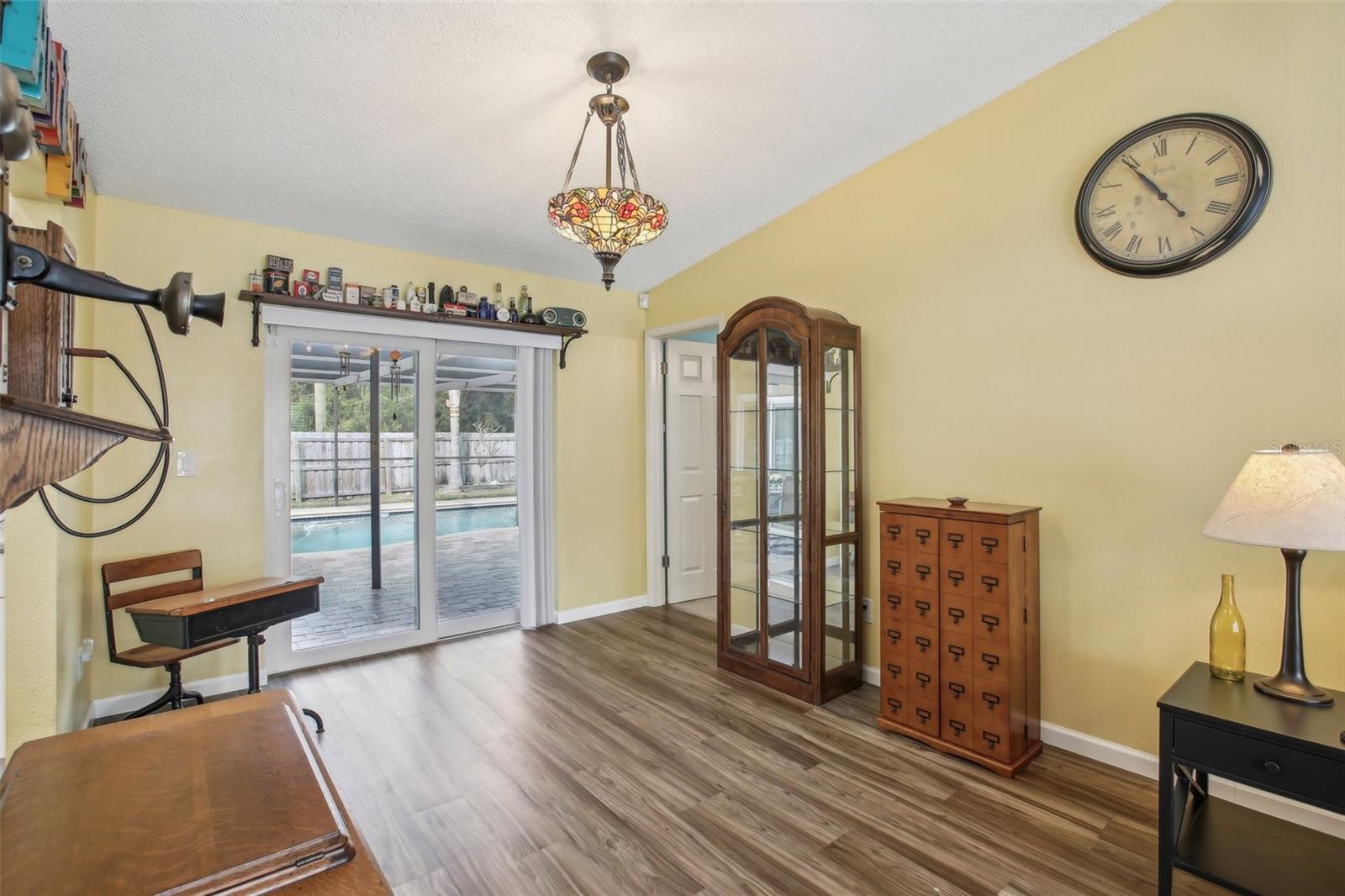 8428 PARKWOOD BLVD, SEMINOLE, FL, 33777
