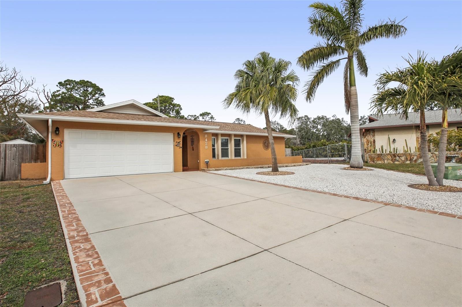 8428 PARKWOOD BLVD, SEMINOLE, FL, 33777