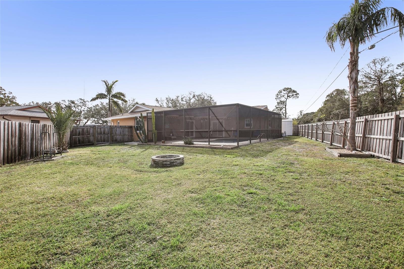 8428 PARKWOOD BLVD, SEMINOLE, FL, 33777