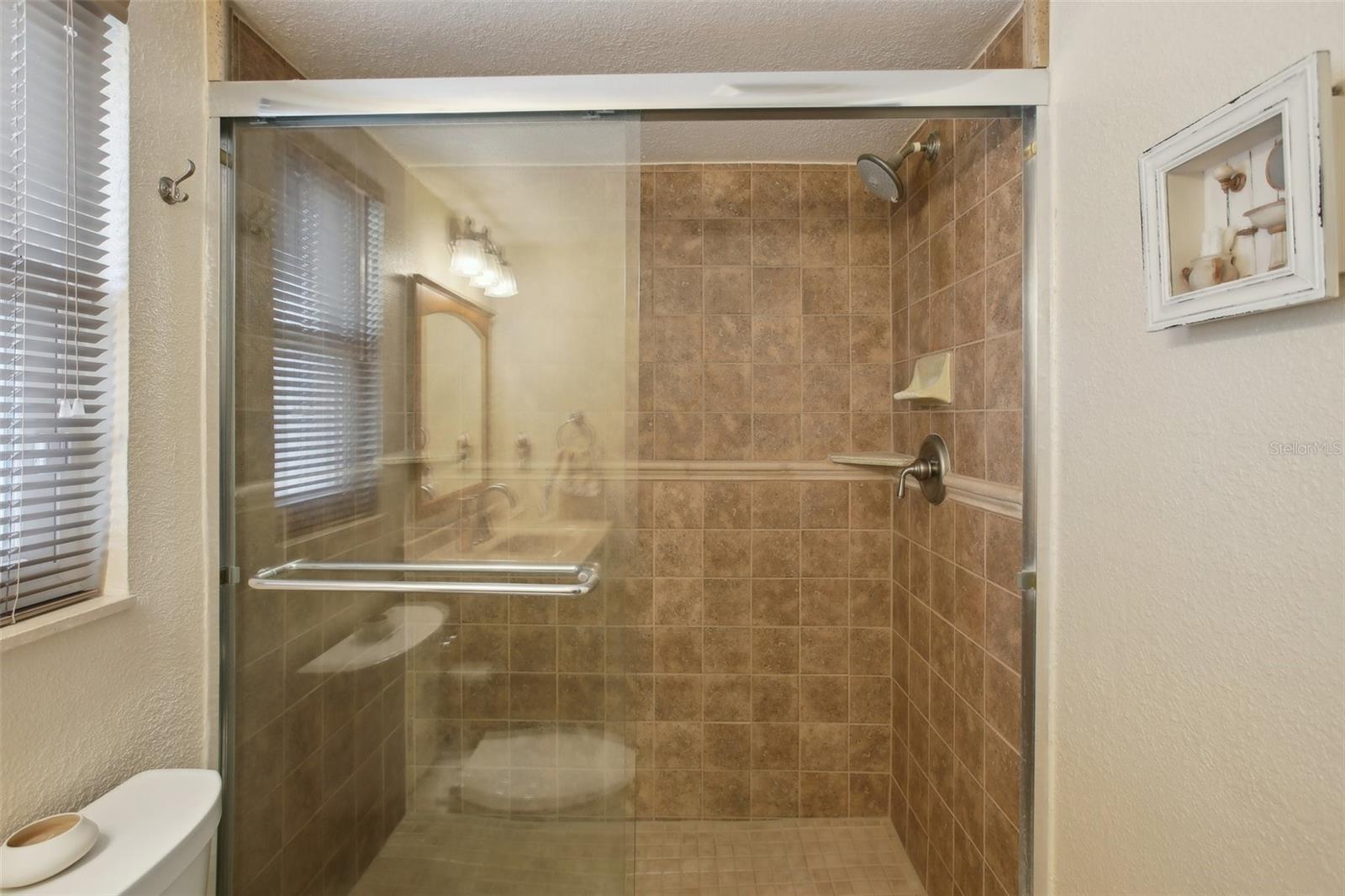 8428 PARKWOOD BLVD, SEMINOLE, FL, 33777