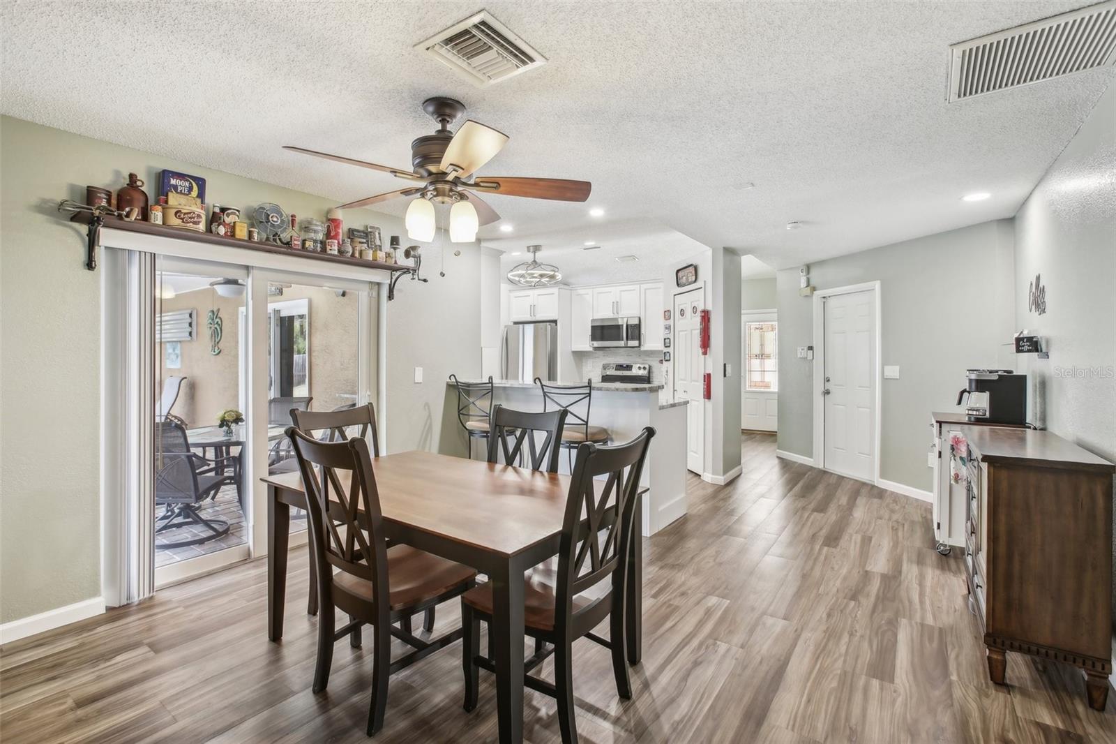 8428 PARKWOOD BLVD, SEMINOLE, FL, 33777
