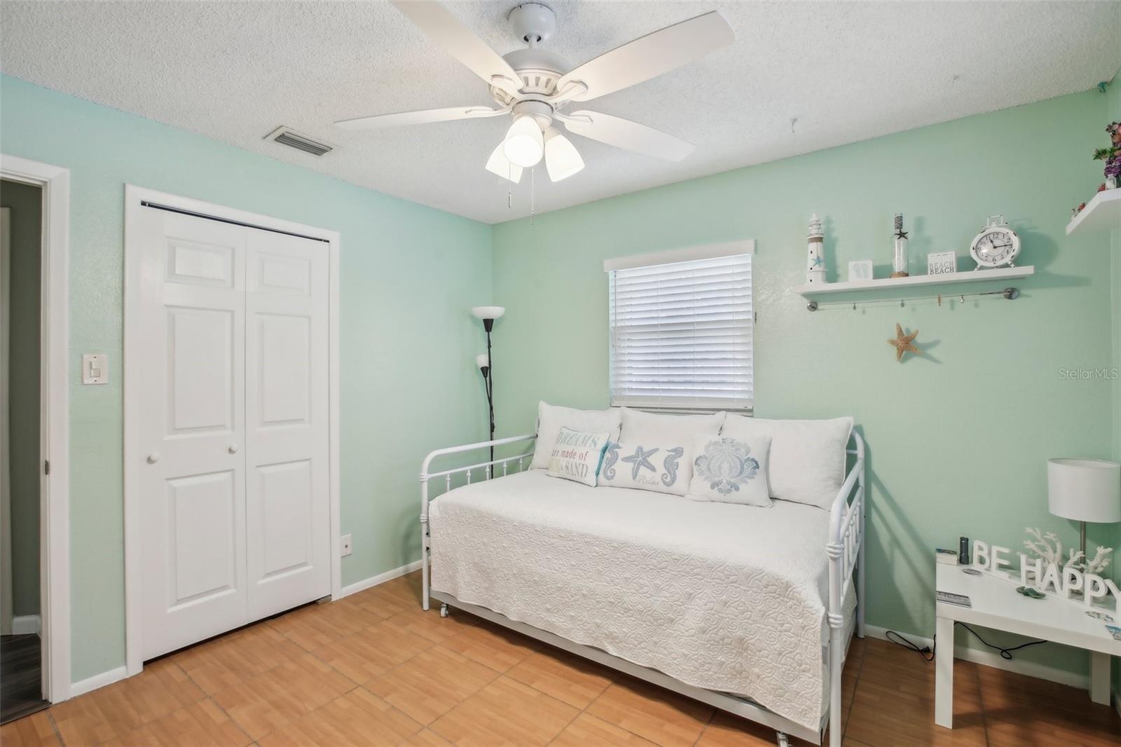 8428 PARKWOOD BLVD, SEMINOLE, FL, 33777