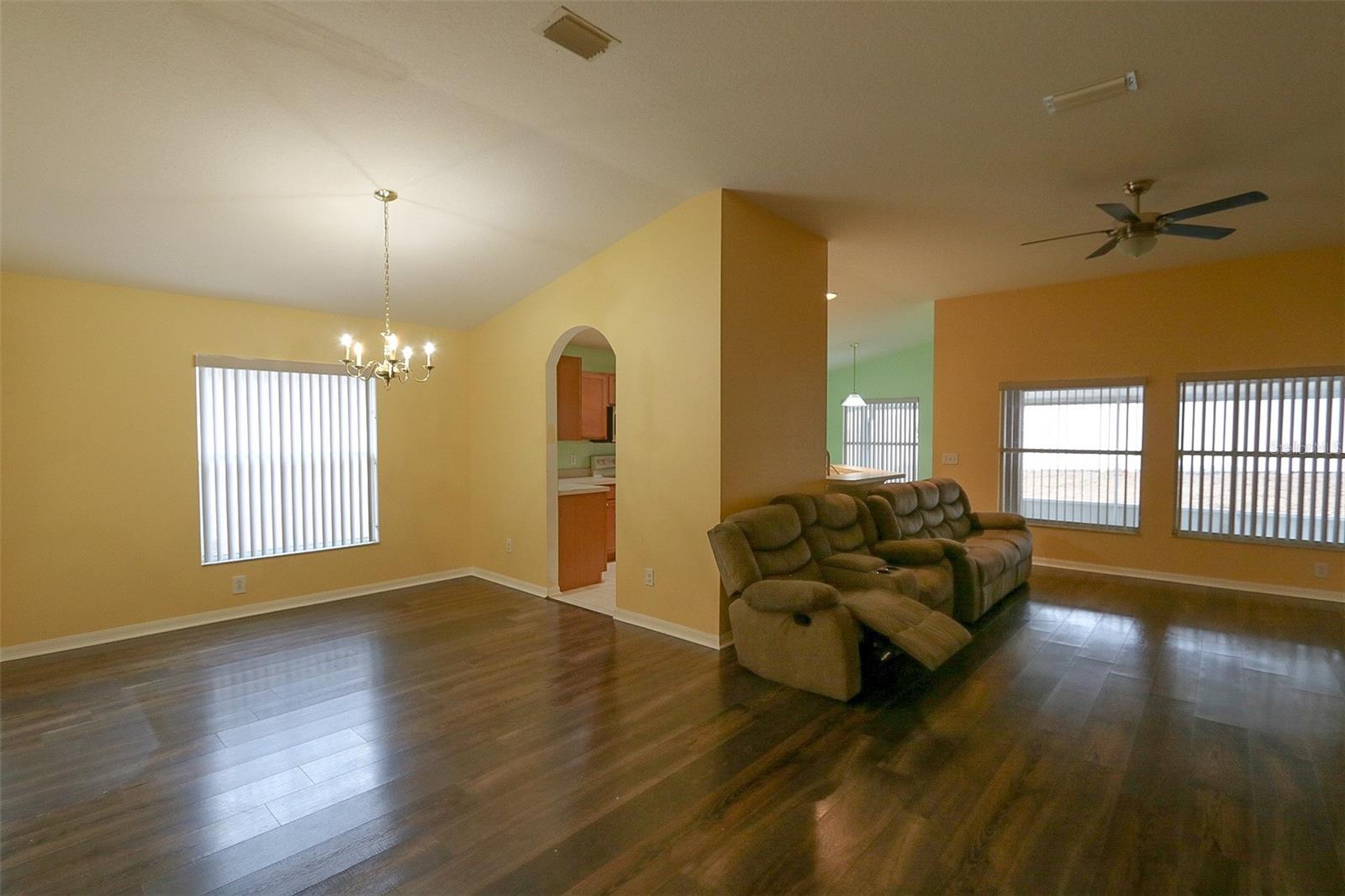 7541 TERRACE RIVER DR, TEMPLE TERRACE, FL, 33637