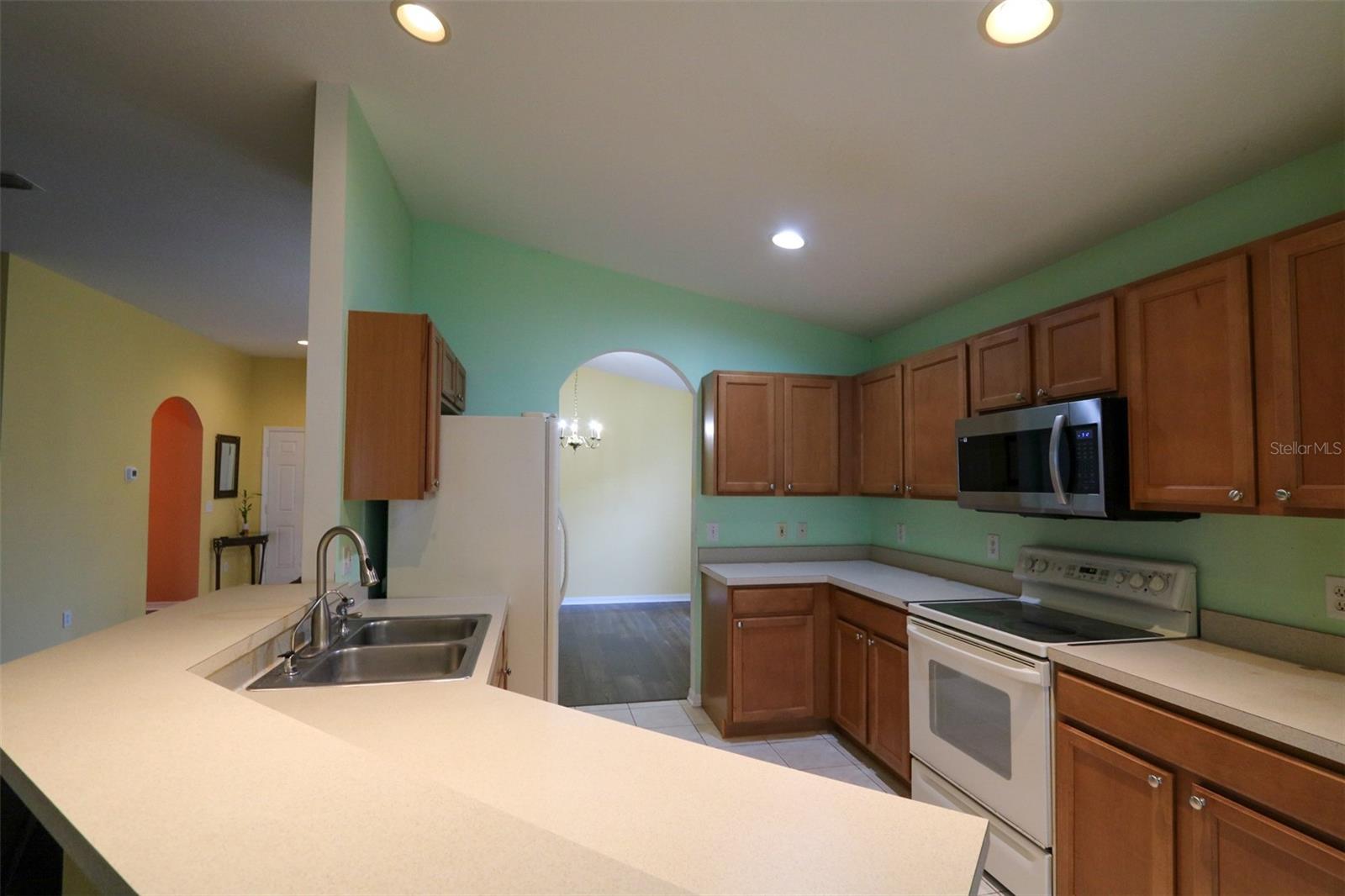 7541 TERRACE RIVER DR, TEMPLE TERRACE, FL, 33637