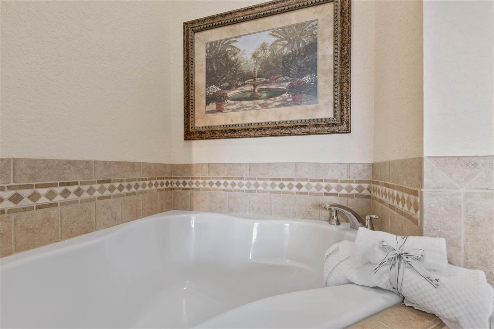 1310 SEVEN EAGLES CT #301, REUNION, FL, 34747