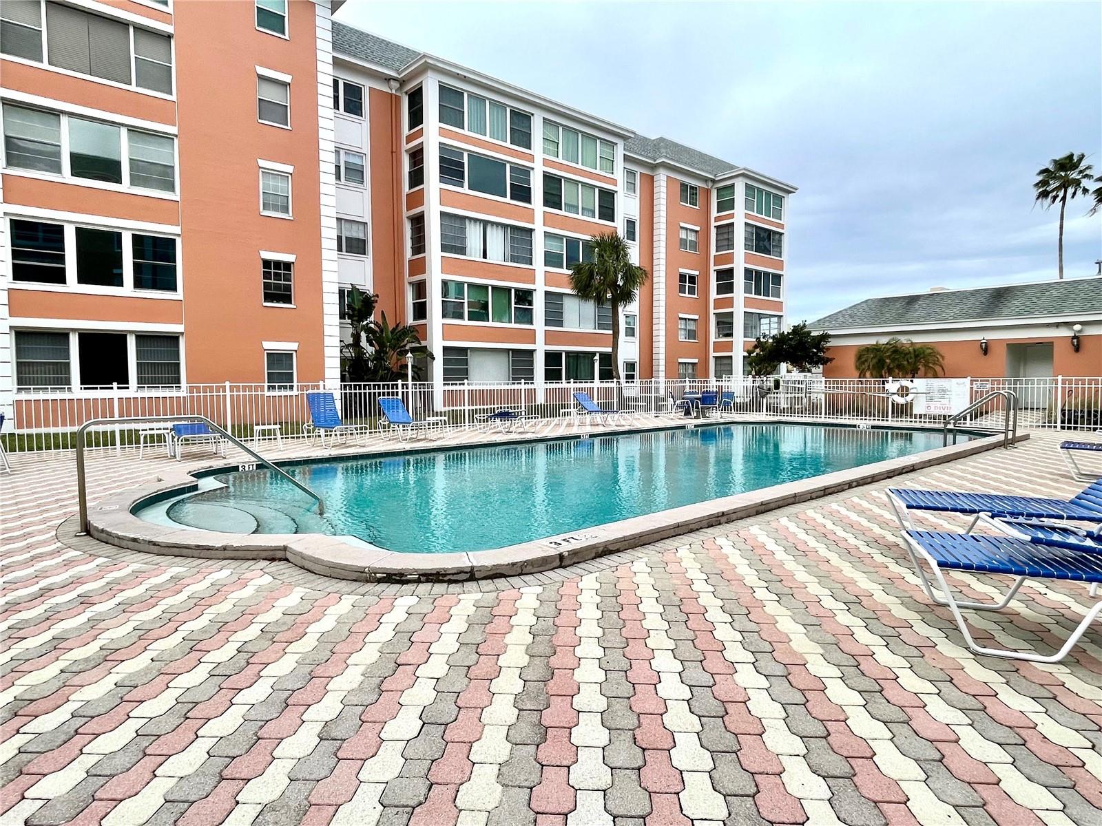 6800 20TH AVE N #508, ST PETERSBURG, FL, 33710
