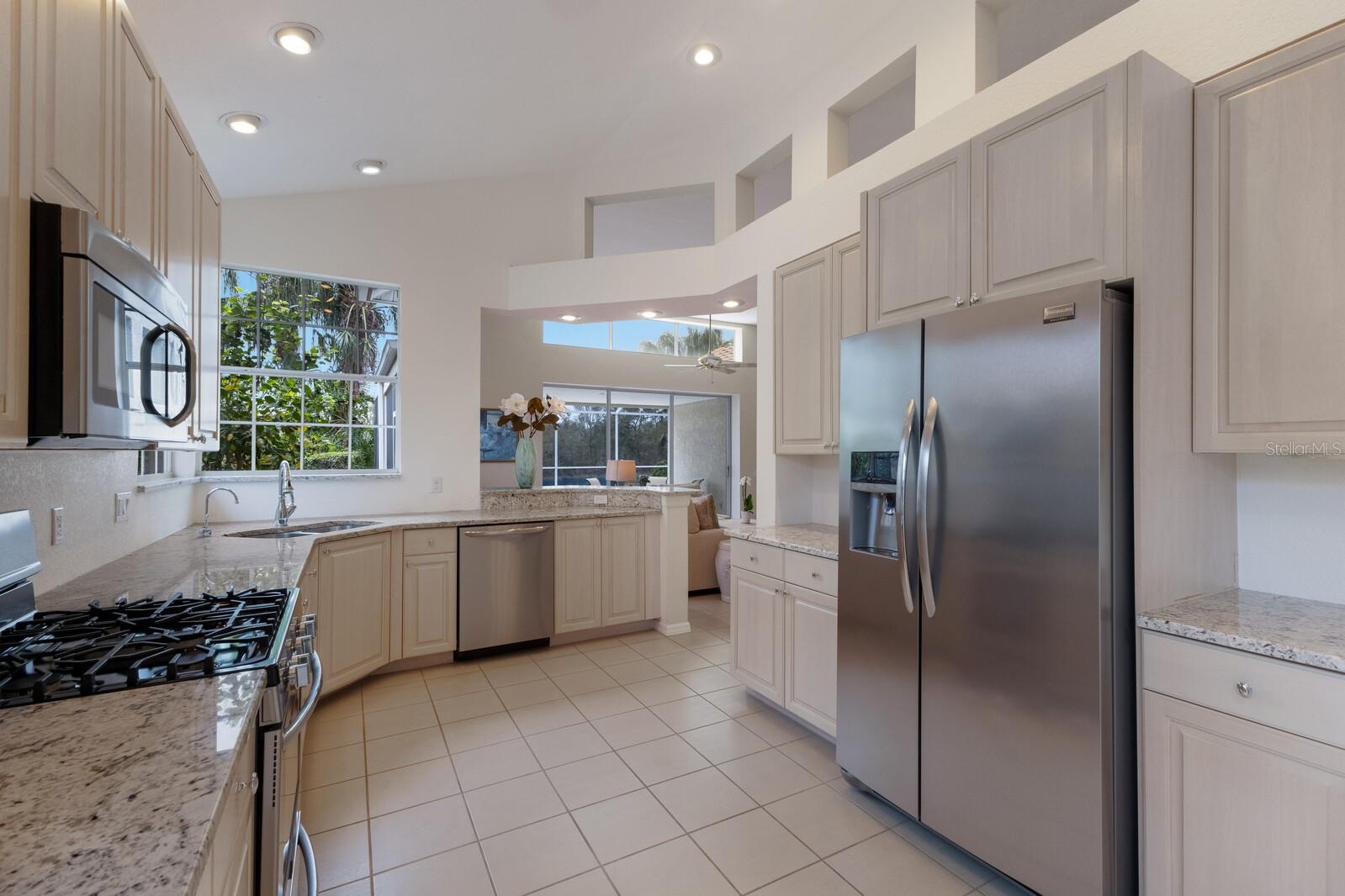 6726 VIRGINIA XING, UNIVERSITY PARK, FL, 34201