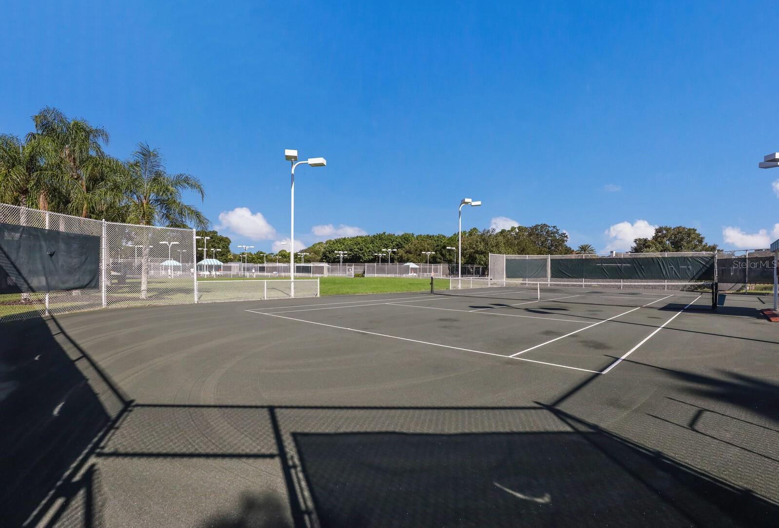 6726 VIRGINIA XING, UNIVERSITY PARK, FL, 34201
