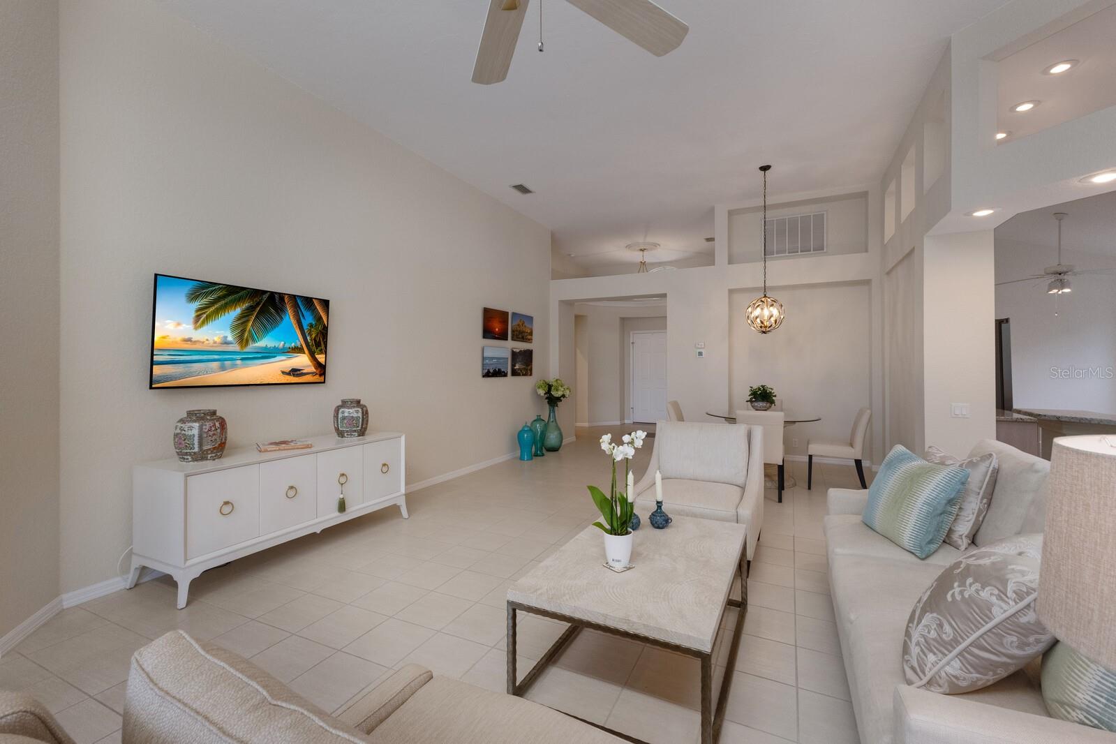 6726 VIRGINIA XING, UNIVERSITY PARK, FL, 34201