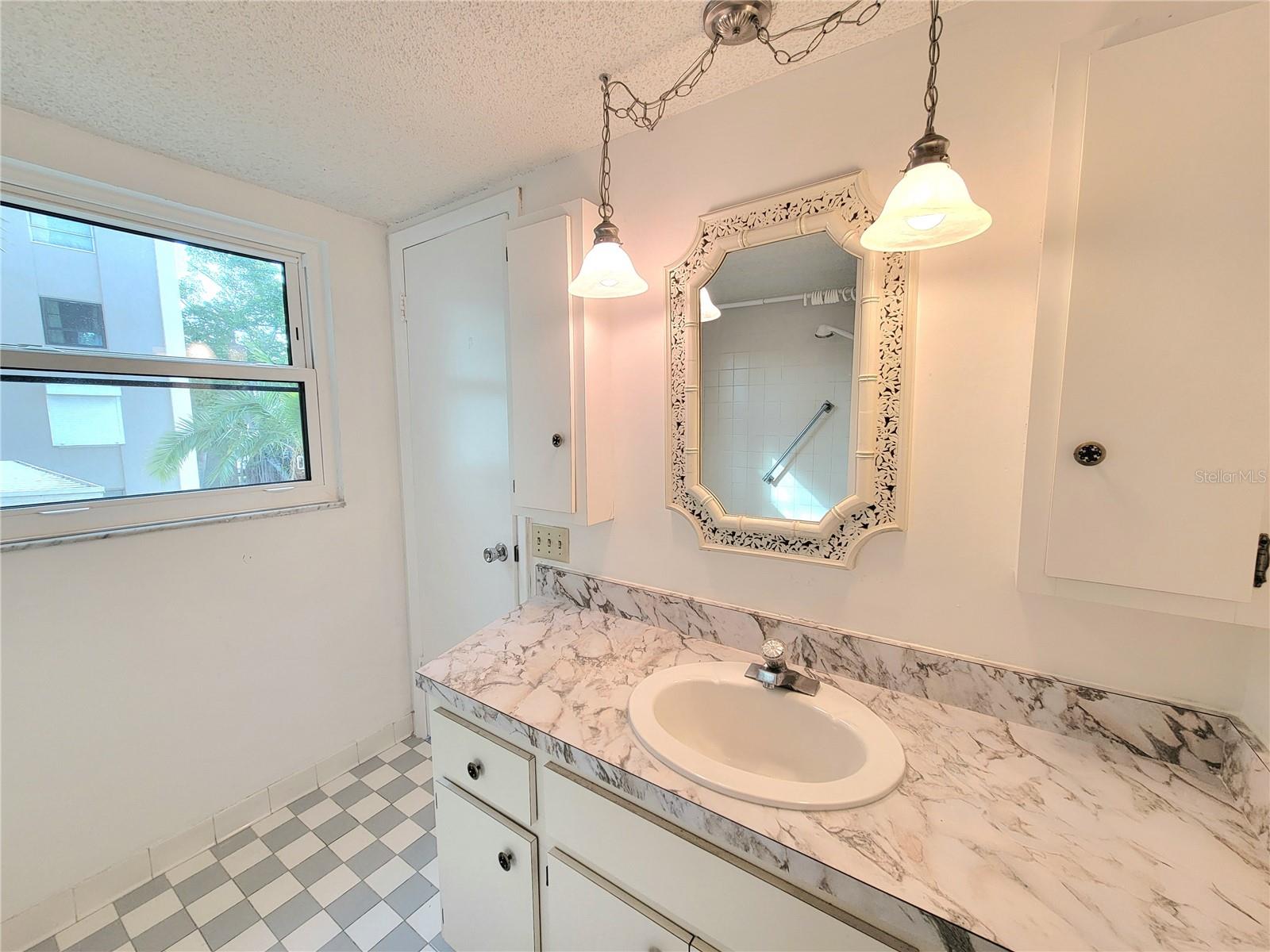 1400 1ST AVE W #306, BRADENTON, FL, 34205
