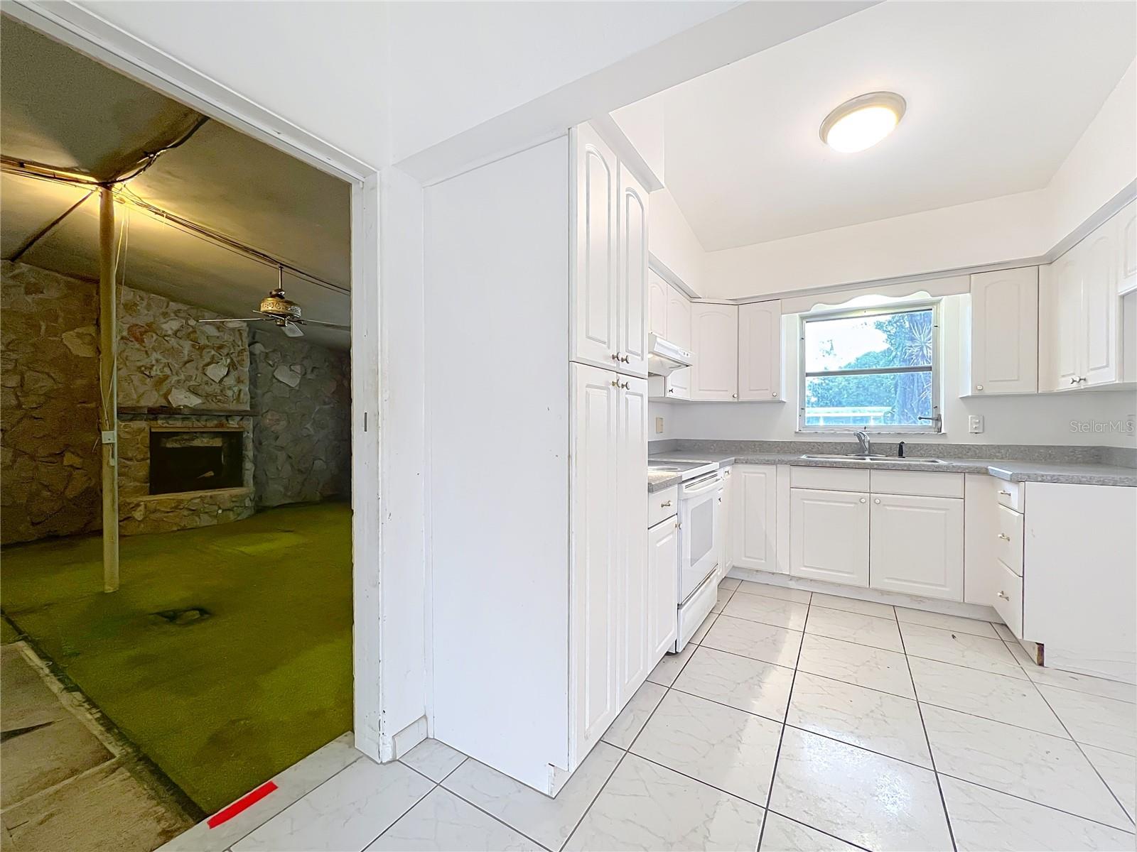 4528 S SHORE RD, ORLANDO, FL, 32839