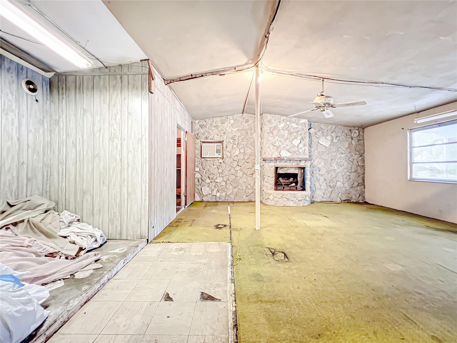 4528 S SHORE RD, ORLANDO, FL, 32839