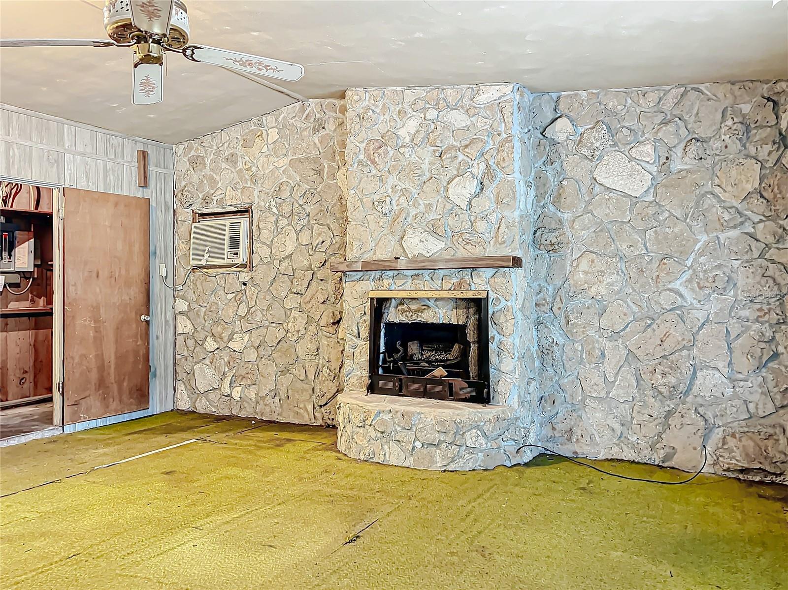 4528 S SHORE RD, ORLANDO, FL, 32839