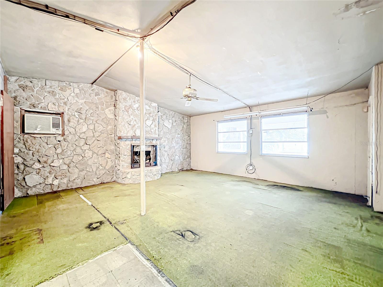 4528 S SHORE RD, ORLANDO, FL, 32839