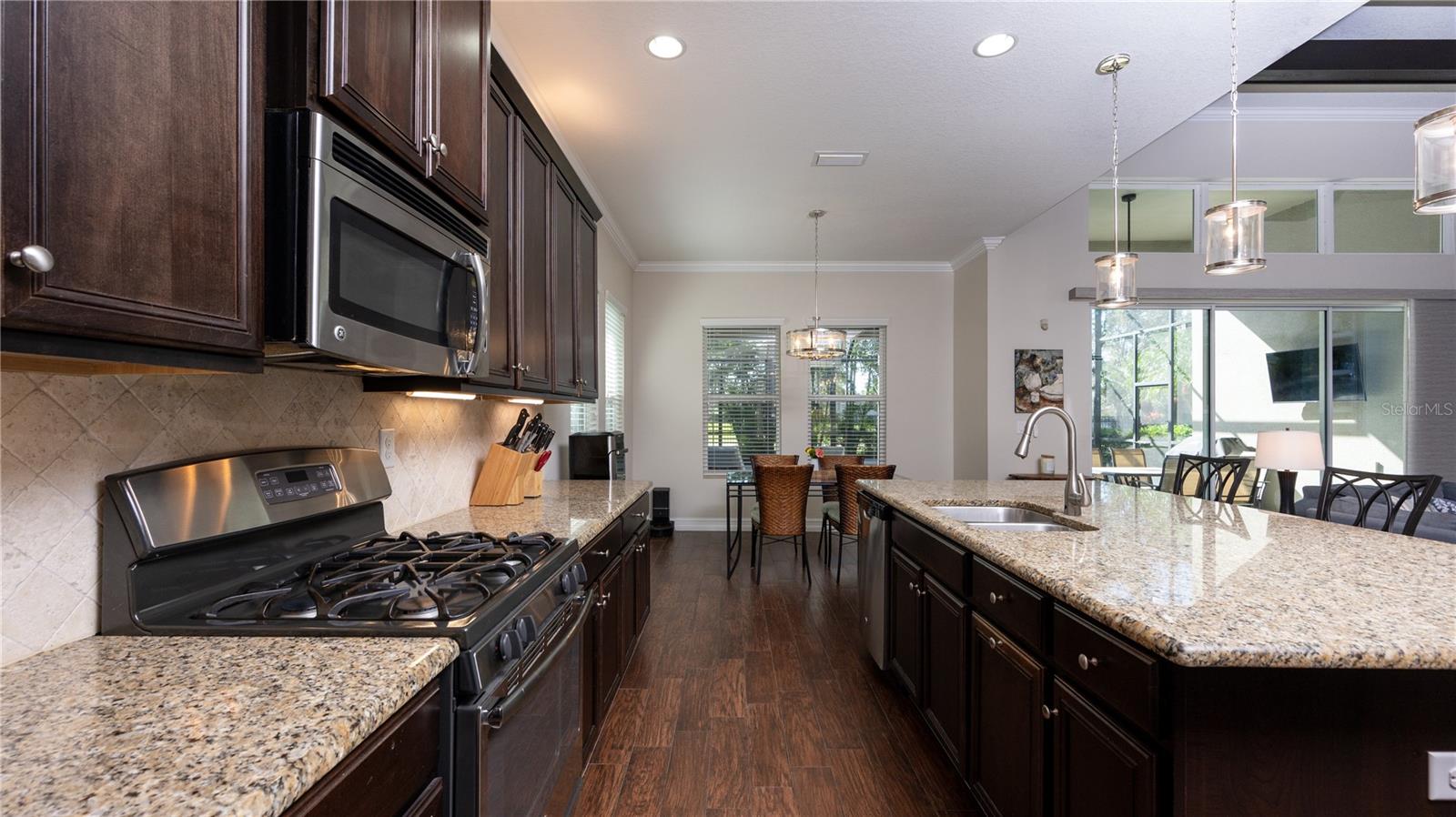 6609 CURRENT DR, APOLLO BEACH, FL, 33572