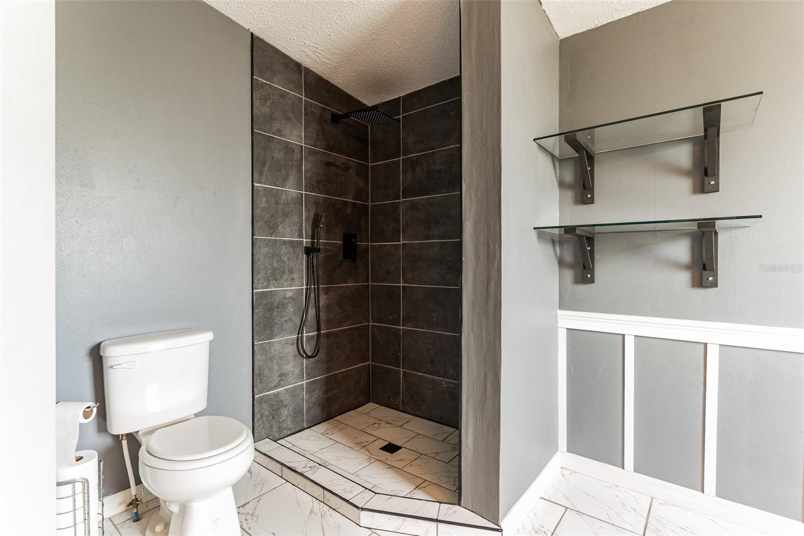 409 HARRY AVE N, LEHIGH ACRES, FL, 33971