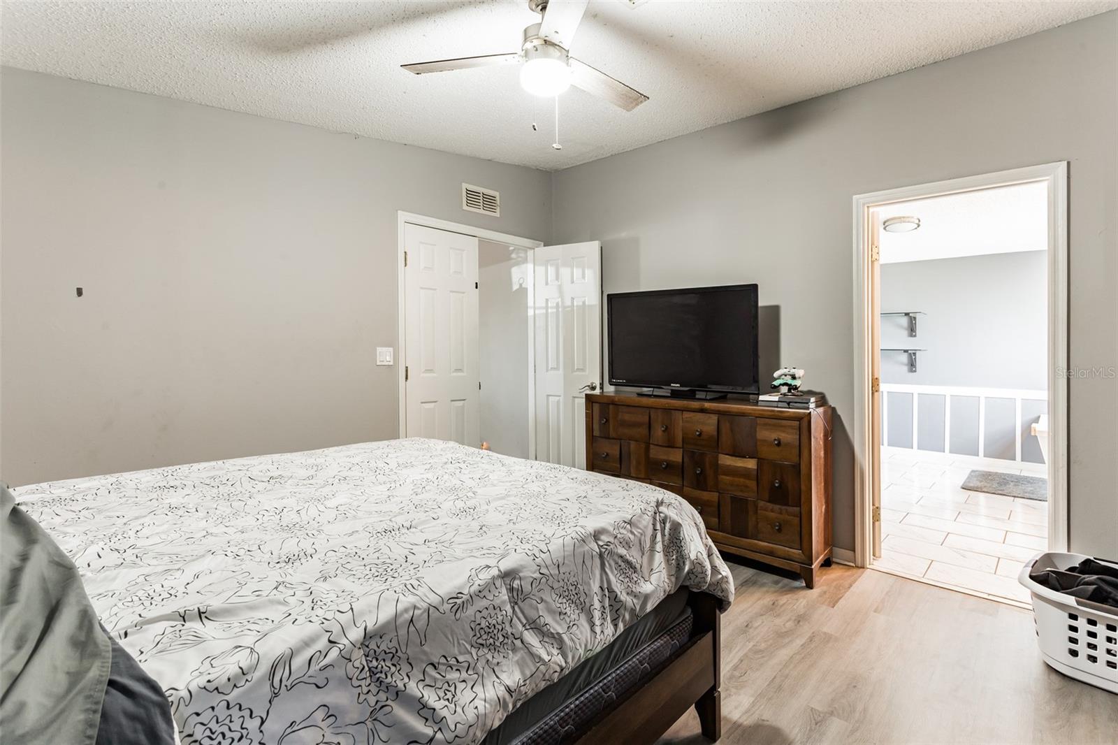 409 HARRY AVE N, LEHIGH ACRES, FL, 33971