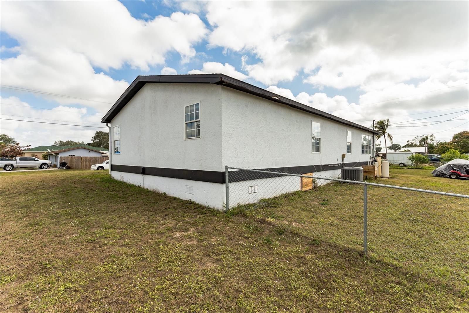 409 HARRY AVE N, LEHIGH ACRES, FL, 33971